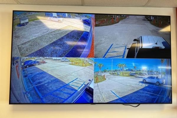 Storage Units at Public Storage - Cocoa - 2845 W King St STE 303 - 2845 W King St STE 303