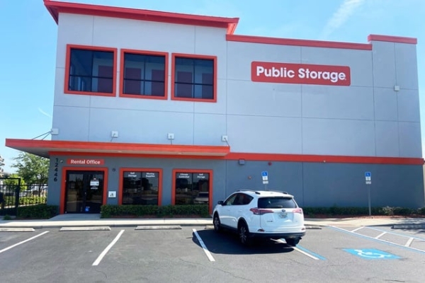 Facility photo: //images.sparefoot.com/medium/23291369f4a980b2f67.jpg