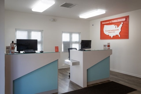 Facility photo: //images.sparefoot.com/medium/2329196878f54114f5d.jpg