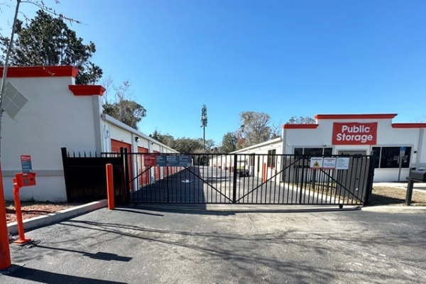 Storage Units at Public Storage - Ormond Beach - 610 S Yonge St - 610 S Yonge St