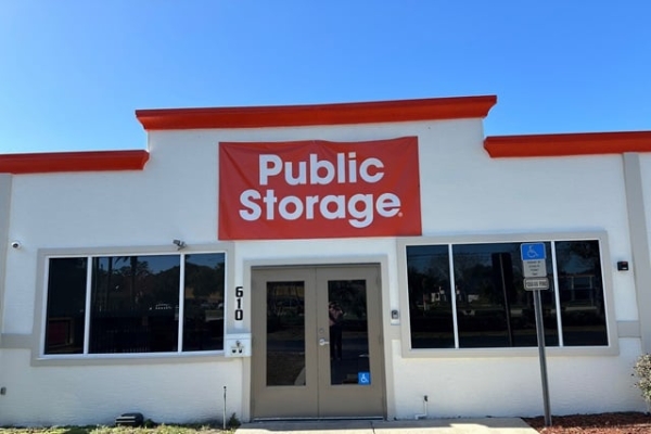 Facility photo: //images.sparefoot.com/medium/23293969fde10591ac0.jpg