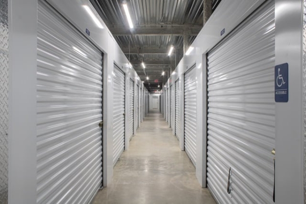 Storage Units at Public Storage - Brentwood - 1734 Carothers Pkwy - 1734 Carothers Pkwy