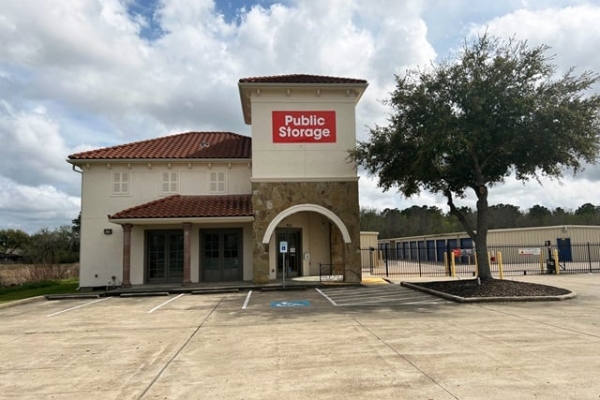 Storage Units at Public Storage - Dickinson - 502 FM 646 Rd W - 502 FM 646 Rd W