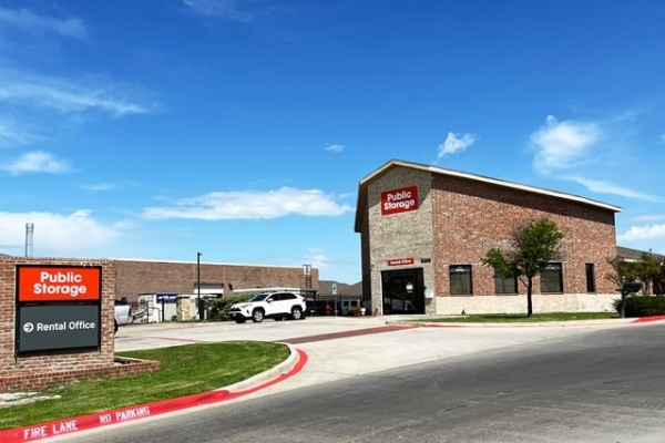 Storage Units at Public Storage - Frisco - 8388 FM 423 - 8388 FM 423