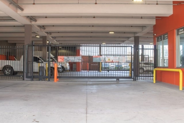 Facility photo: //images.sparefoot.com/medium/233005695fbd32e2b57.jpg