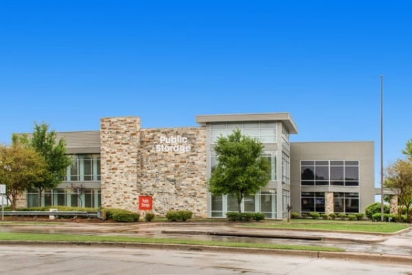 Storage Units at Public Storage - Southlake - 950 S Kimball Ave - 950 S Kimball Ave
