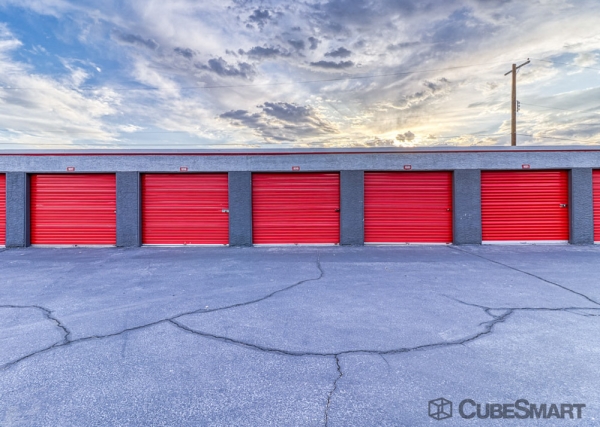 Facility photo: //images.sparefoot.com/medium/233148686f7d82d7c51.jpg