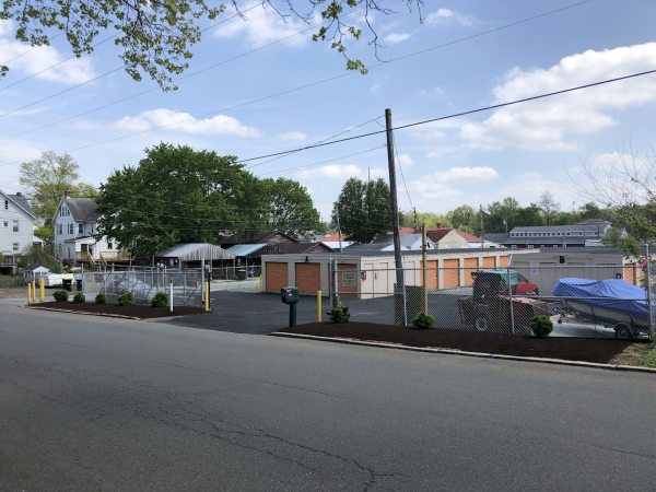 Facility photo: //images.sparefoot.com/medium/23317966e14c62cd8ee.png