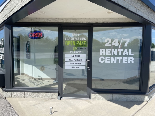 Facility photo: //images.sparefoot.com/medium/2332526a0da3bb41703.jpg