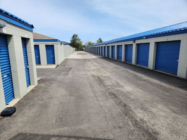 Facility photo: //images.sparefoot.com/medium/23328269ccdf6577d56.jpg