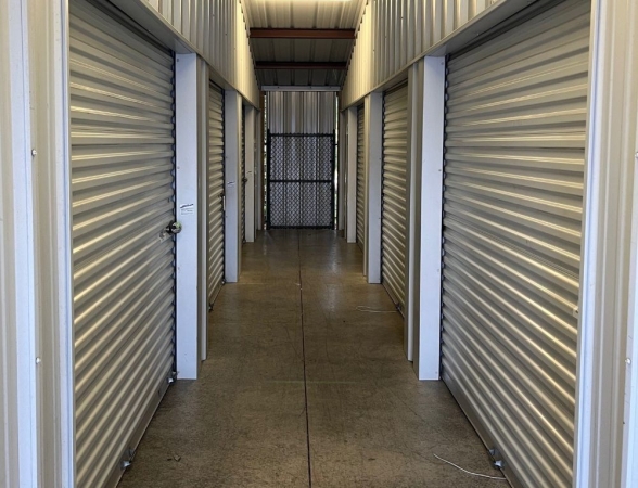 Storage Units at Extra Space Storage - 2204 - Columbus - Chatterton Rd - 5621 Chatterton Road