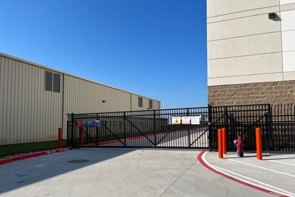 Storage Units at Public Storage - Melissa - 3500 Sam Rayburn Hwy - 3500 Sam Rayburn Hwy