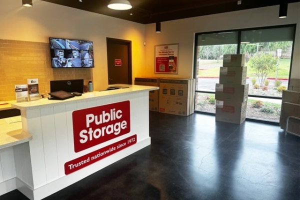 Facility photo: //images.sparefoot.com/medium/23339869df95e842f40.jpg