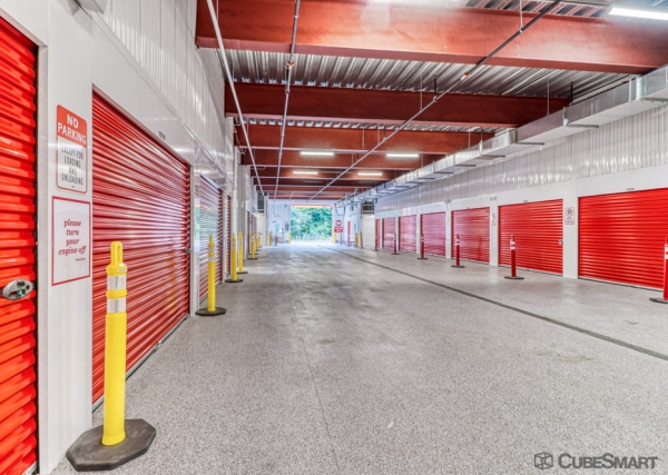 Facility photo: //images.sparefoot.com/medium/23340868834d19cef26.jpg