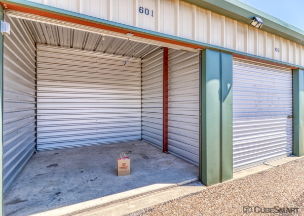 Storage Units at CubeSmart Self Storage -980 FM 664 - 980 Fm 664