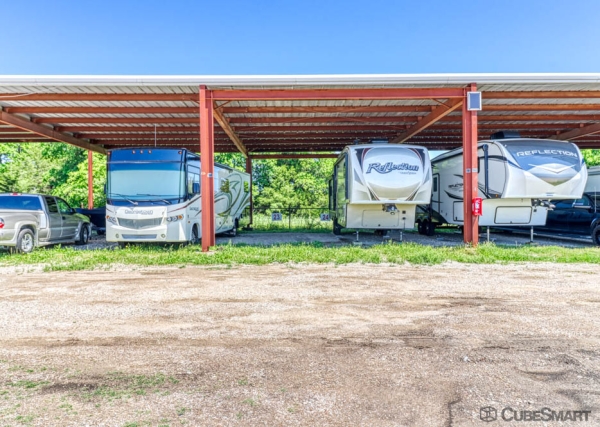 Storage Units at CubeSmart Self Storage -980 FM 664 - 980 Fm 664