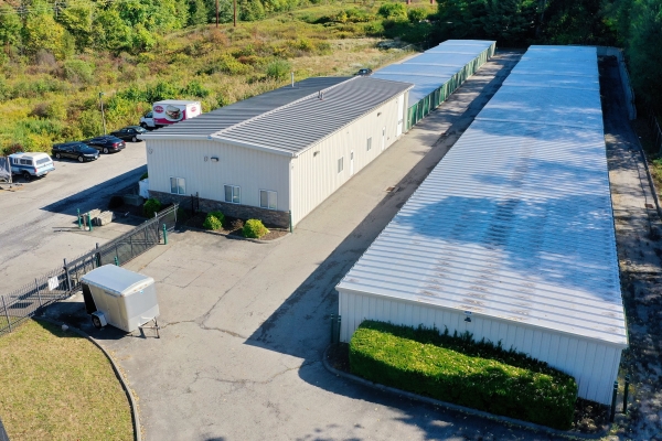 Facility photo: //images.sparefoot.com/medium/2336366876aa4f58667.jpg