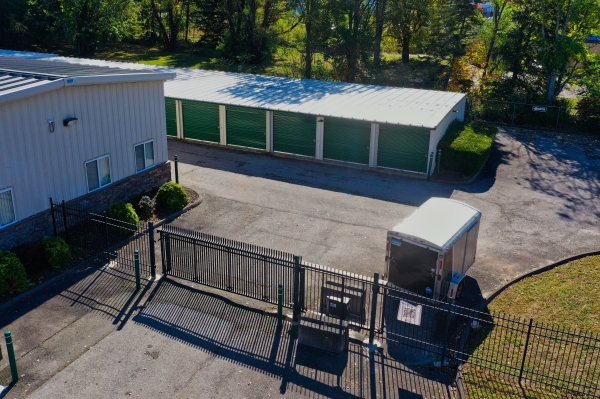 Facility photo: //images.sparefoot.com/medium/2336366876aa54f2062.jpg