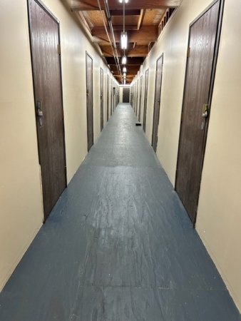 Facility photo: //images.sparefoot.com/medium/23370668c1d353a6ecf.jpg