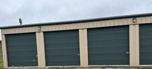 Facility photo: //images.sparefoot.com/medium/233715658023256e7cf.jpg