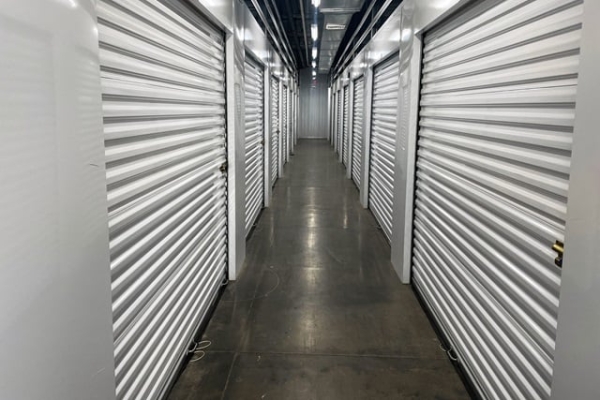 Storage Units at Public Storage - Gilbert - 1965 E Ray Rd - 1965 E Ray Rd