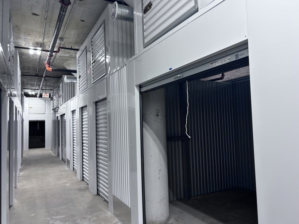 Storage Units at Pro Self Storage - 21st and Fairfield - 2724 West 21st Street
