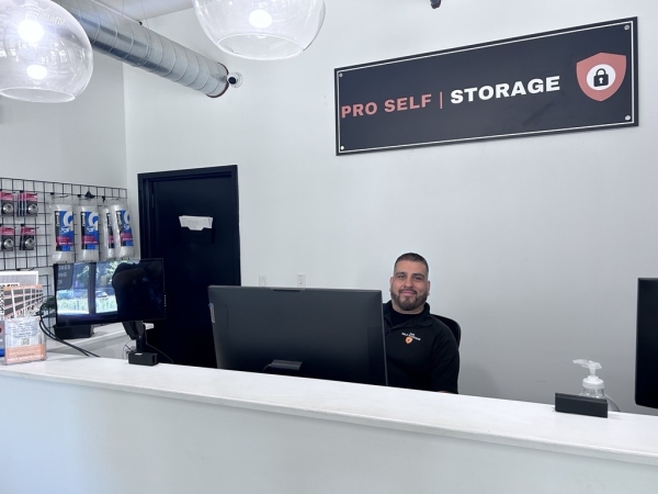 Storage Units at Pro Self Storage - 21st and Fairfield - 2724 West 21st Street