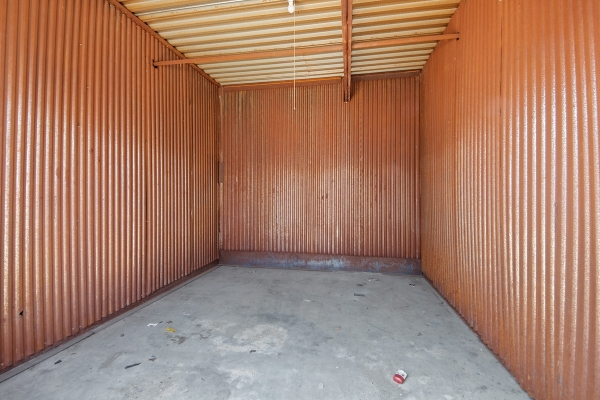 Storage Units at US Storage Centers - Dallas Willowbrook Rd - 2601 Willowbrook Road