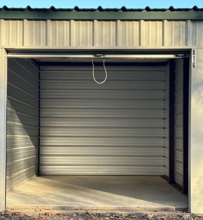 Facility photo: //images.sparefoot.com/medium/23390965579fafc0df1.jpg