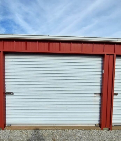 Facility photo: //images.sparefoot.com/medium/2340276880d69f67124.jpg