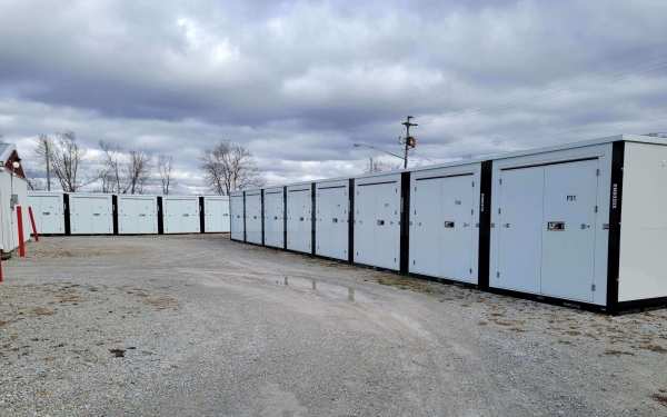 Facility photo: //images.sparefoot.com/medium/2340276880d6d5e0341.jpg