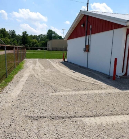 Facility photo: //images.sparefoot.com/medium/2340276880d8455ae81.jpg