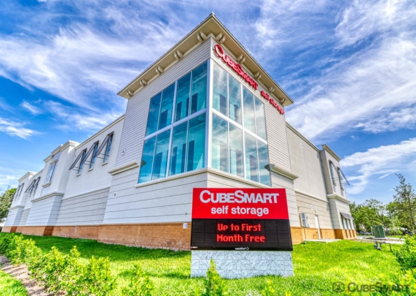 Facility photo: //images.sparefoot.com/medium/23404868905c2168005.jpg