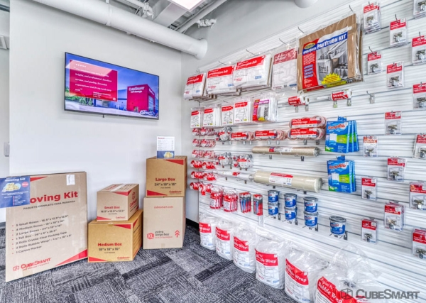 Storage Units at CubeSmart Self Storage FL Vero Beach 20th St - 901 20th Street