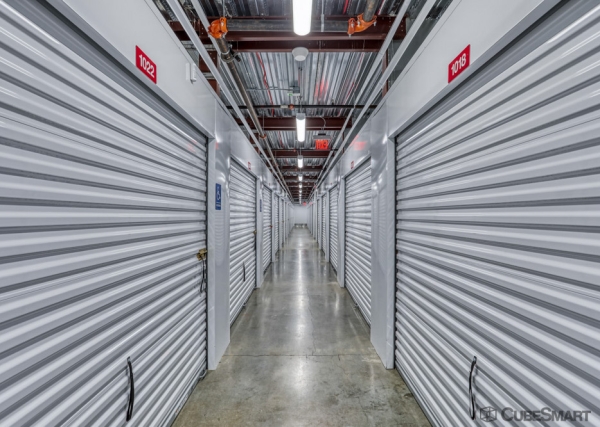 Facility photo: //images.sparefoot.com/medium/234146691f05bd60501.jpg