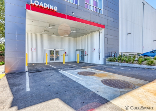 Facility photo: //images.sparefoot.com/medium/23414669396358db1fa.jpg