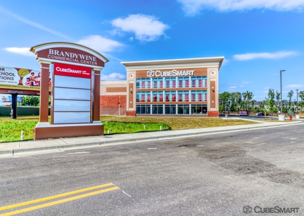 Facility photo: //images.sparefoot.com/medium/2343216985a9171fd68.jpg