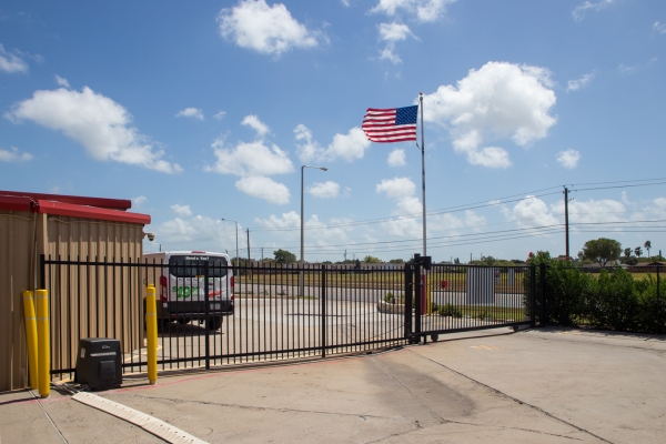 Storage Units at Avid Storage - Rodd Field - 1951 Rodd Field Road