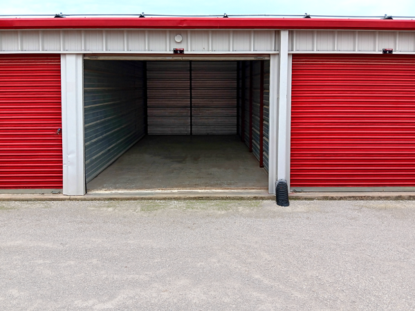 Storage Units at Storage Rentals of America - Festus - 902 McNutt School Rd - 902 McNutt School Road