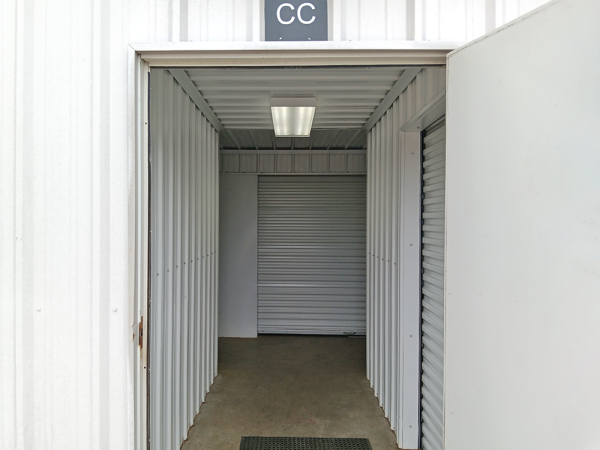 Storage Units at Storage Rentals of America - Festus - 902 McNutt School Rd - 902 McNutt School Road