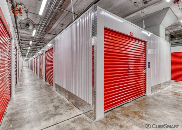 Facility photo: //images.sparefoot.com/medium/2347046914596ce9381.jpg