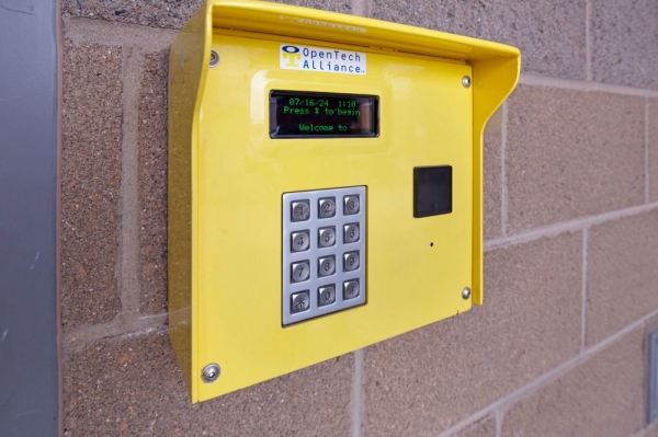 Facility photo: //images.sparefoot.com/medium/234778699430e0ed619.jpg