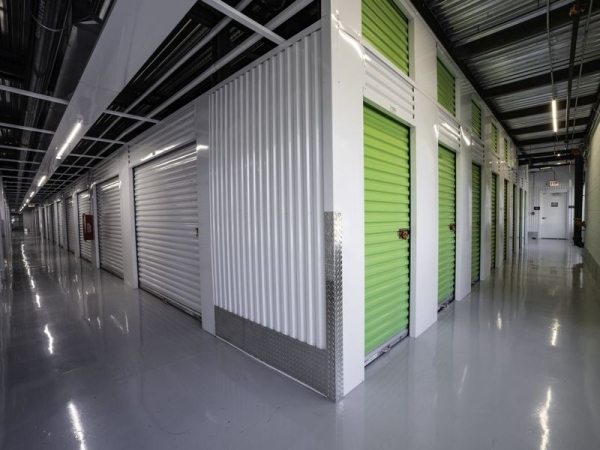Storage Units at Extra Space Storage - 6319 - Chicago - 2850 N Ashland Ave - 2850 North Ashland Avenue