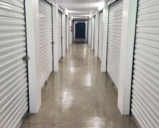 Facility photo: //images.sparefoot.com/medium/23479869d796d833dc5.jpg