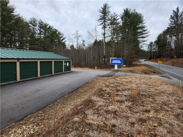 Facility photo: //images.sparefoot.com/medium/234818690d04db6192a.png