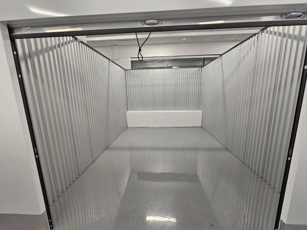 Facility photo: //images.sparefoot.com/medium/23489569404582b56e4.jpg