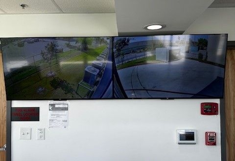 Facility photo: //images.sparefoot.com/medium/235003699430cc1881e.jpg