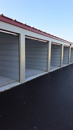 Facility photo: //images.sparefoot.com/medium/235015666b0f424ed54.jpg