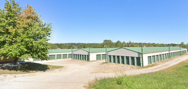 Facility photo: //images.sparefoot.com/medium/23503265f1fd58c3f9e.png