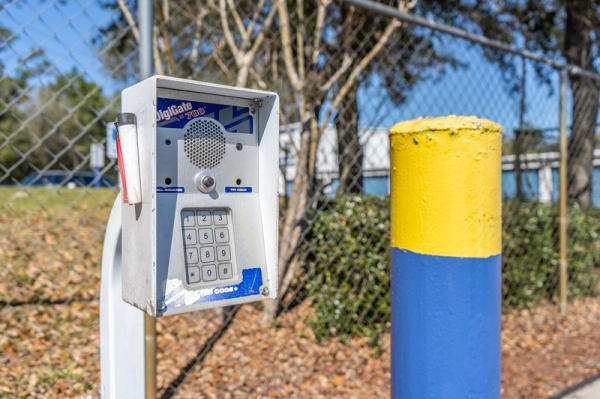 Storage Units at Atlantic Self Storage - Ricker - 3795 Old Middleburg Road North
